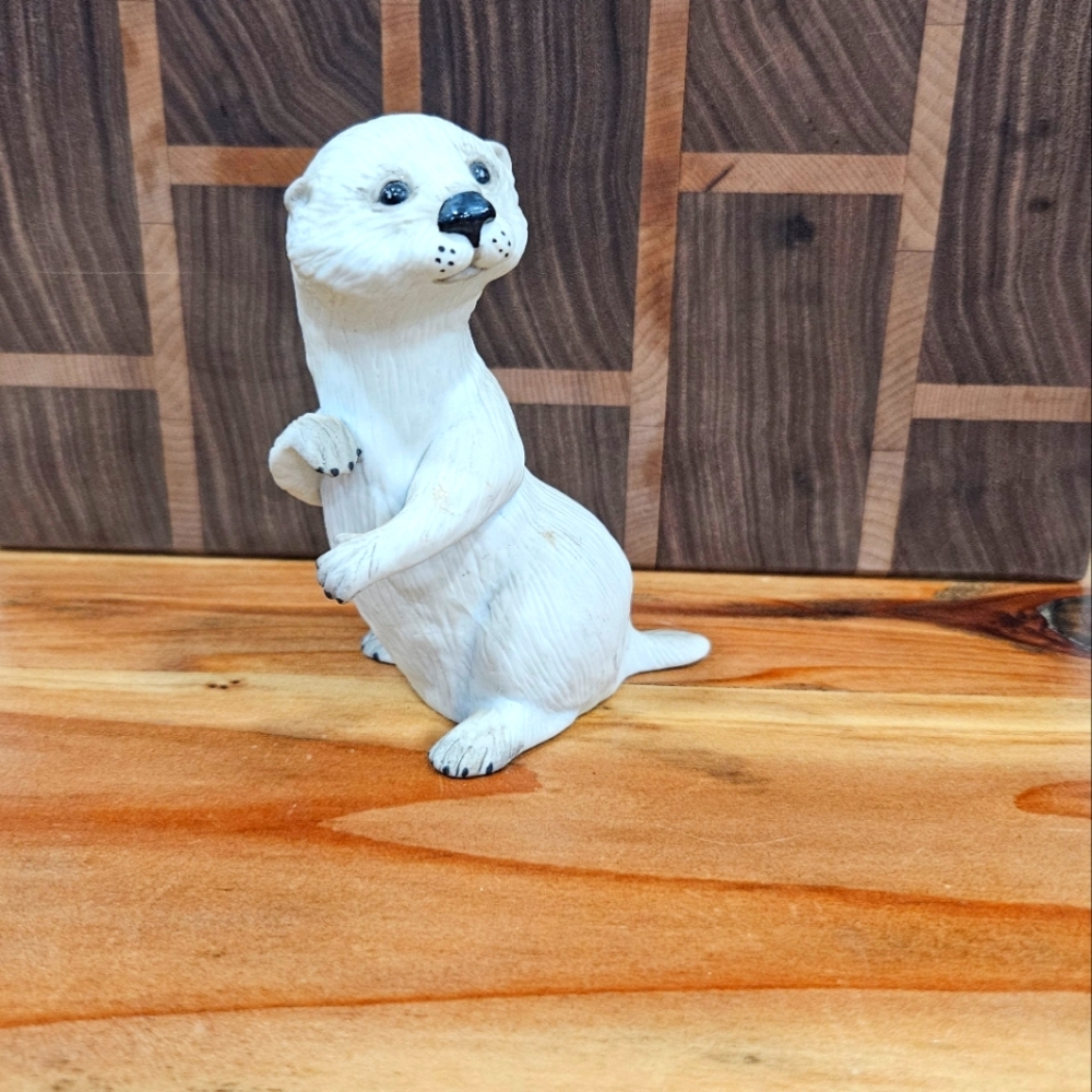 Ceramic Sea Pup Roslyn Carren 1988 Franklin Mint Humane Society Figurine